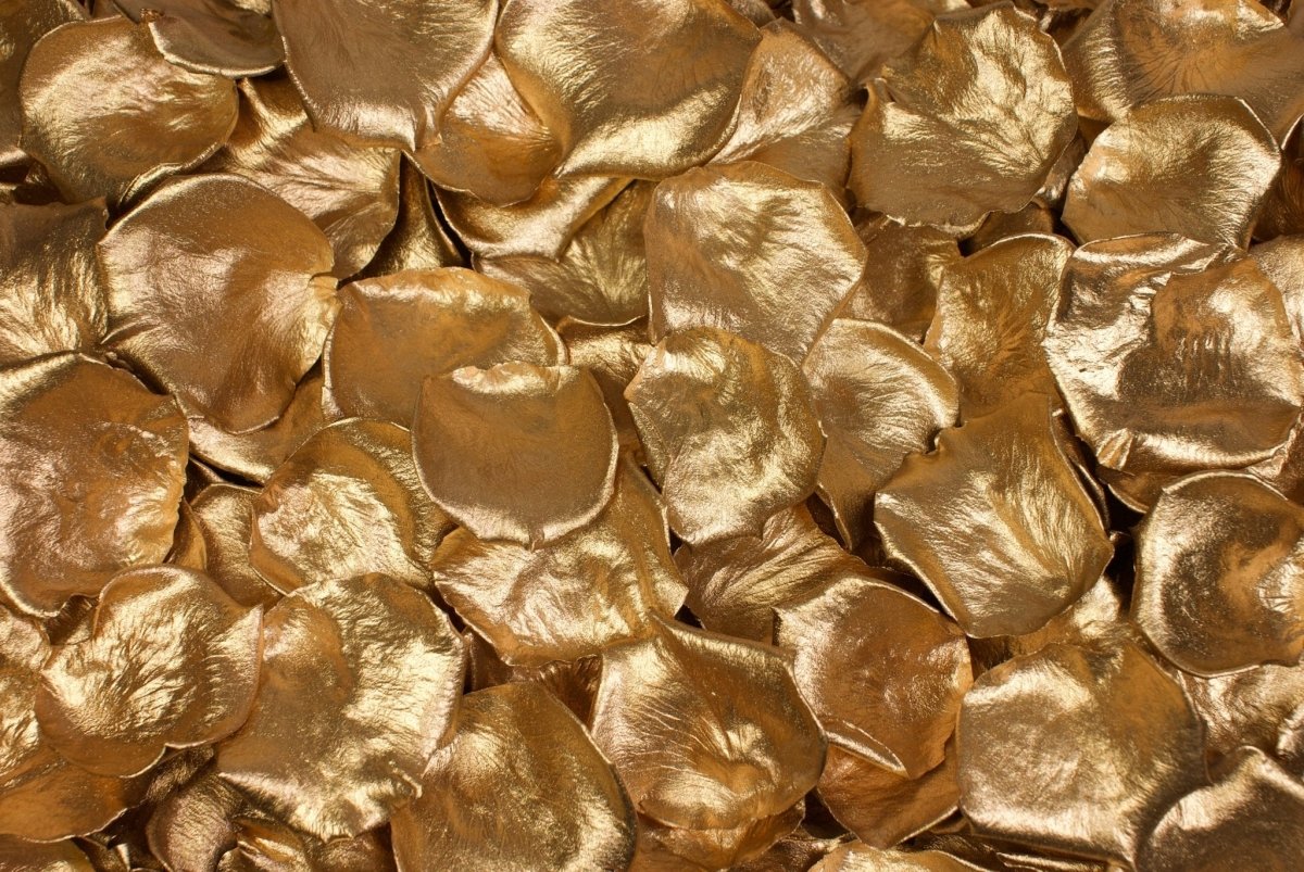 Preserved rose petals, gold